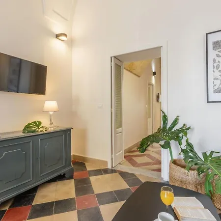 Apartment Typisches Haus La Storica By Interhome