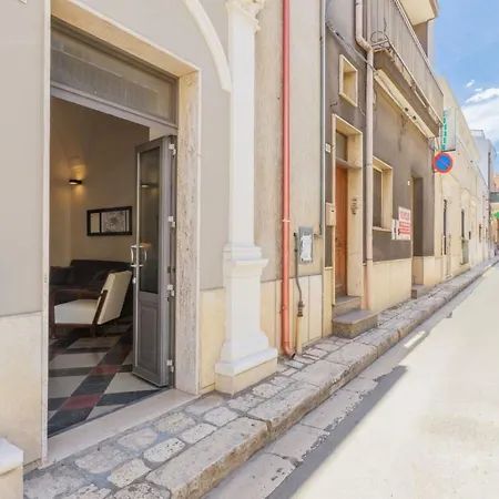Appartement Typisches Haus La Storica By Interhome *